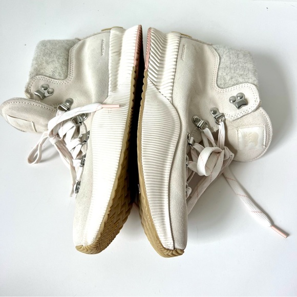 SOREL Women's Out N About III Conquest Hybrid Boots—SZ. 10 - Picture 16 of 17